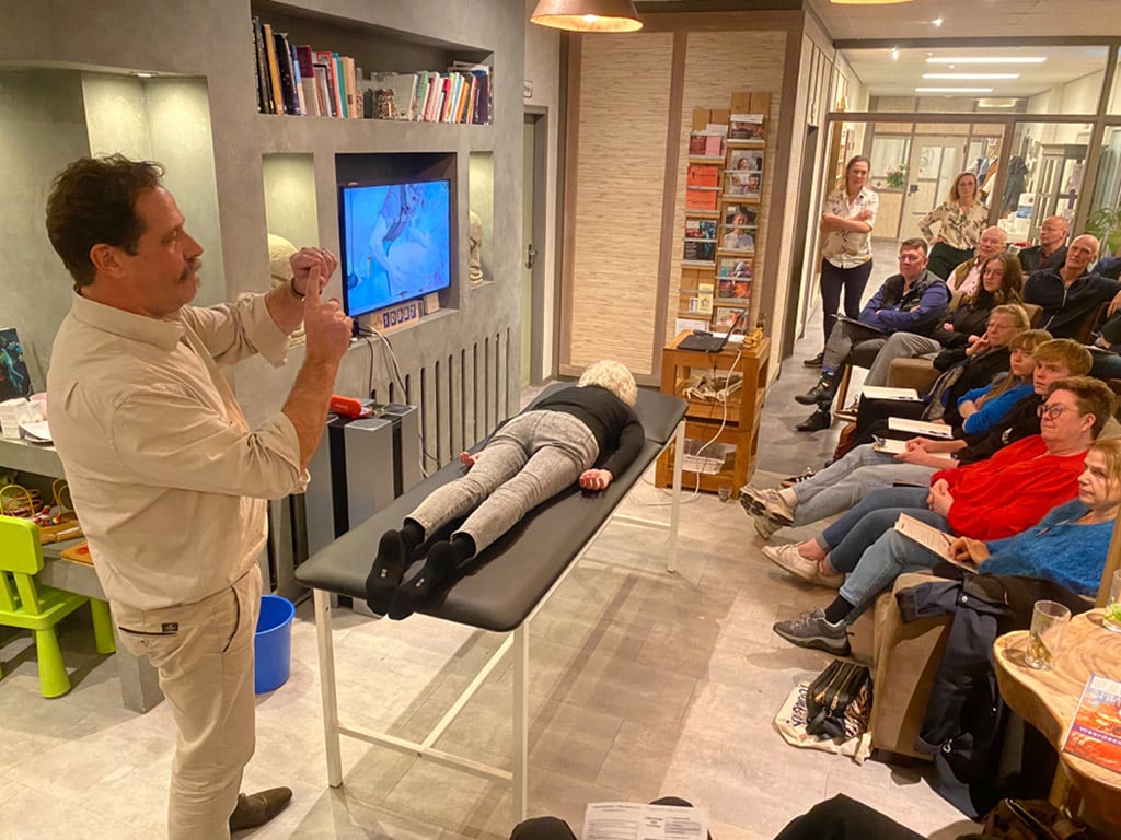 Wegens grote belangstelling op 22 januari nogmaals informatieavond: Van nekpijn tot rugpijn 10 Jasperse-informatieavond-6-11-4